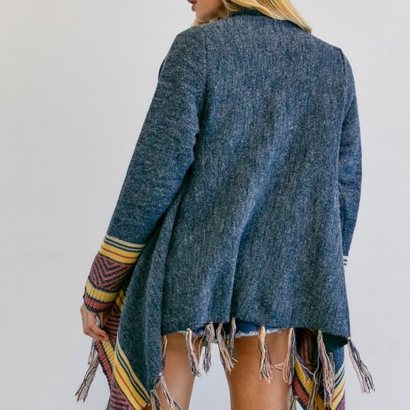 DAVI & DANI FRINGE PRINTED LONG SLEEVE LOOSE FIT CARDIGAN SIZE SMALL - Picture 6 of 7